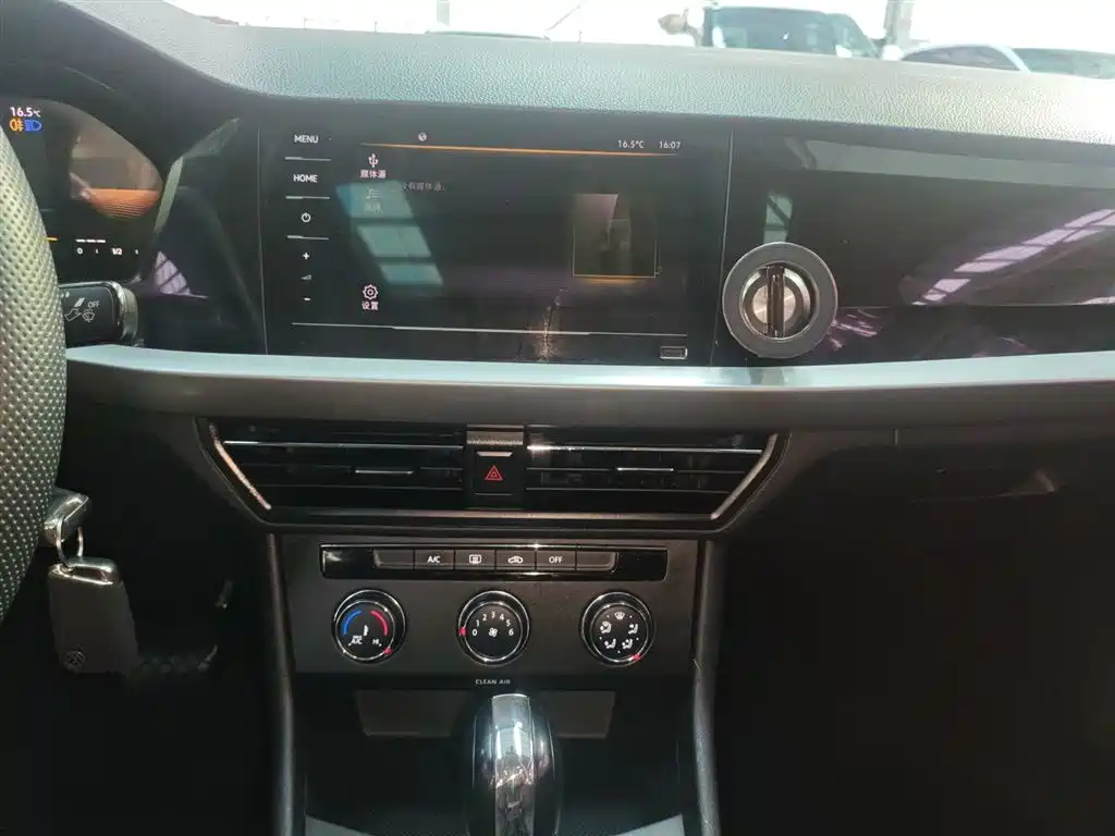 Volkswagen Lavida 2021 280TSI DSG Comfort Edition фото 13