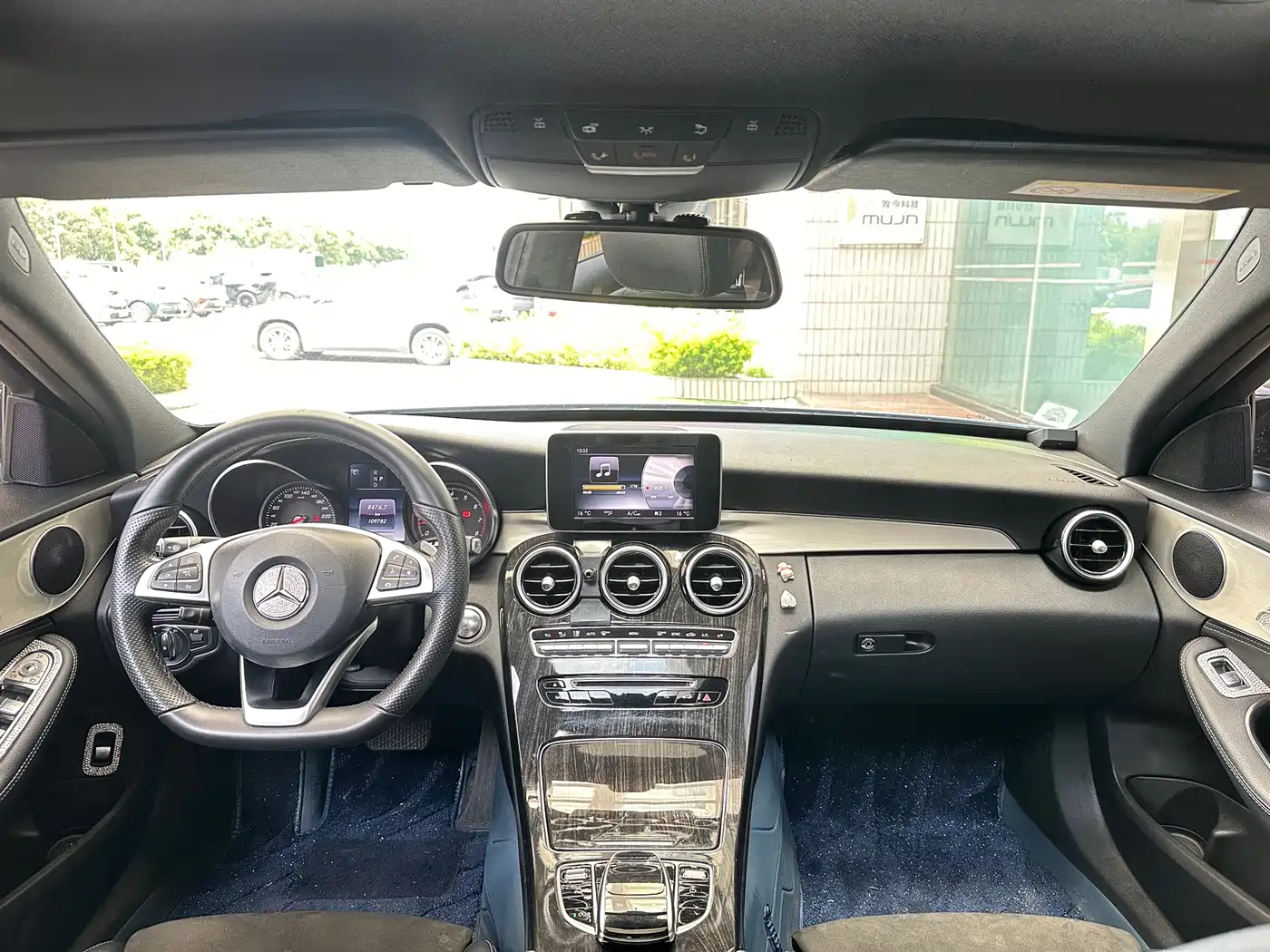 Mercedes-Benz C-Class 2017 Facelift C 200 Sport Edition фото 12