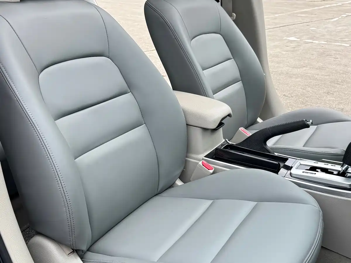 Mazda 6 2011 2011 2.0L Automatic Fashion Model