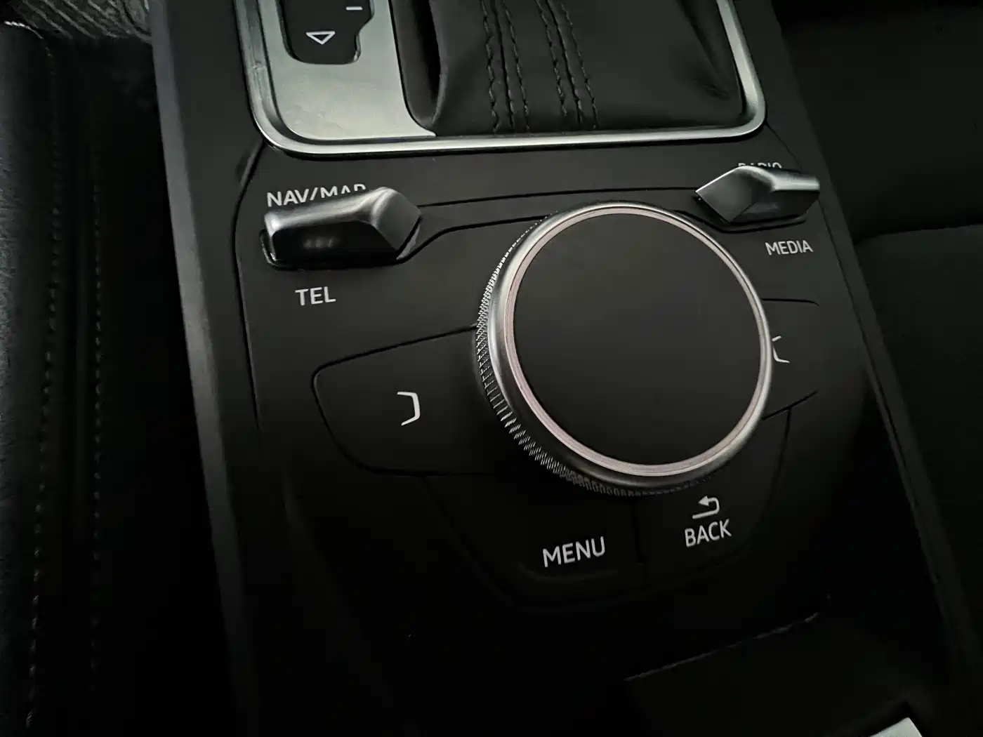 Audi Q2L 2021 35 TFSI Luxury Elegance фото 18