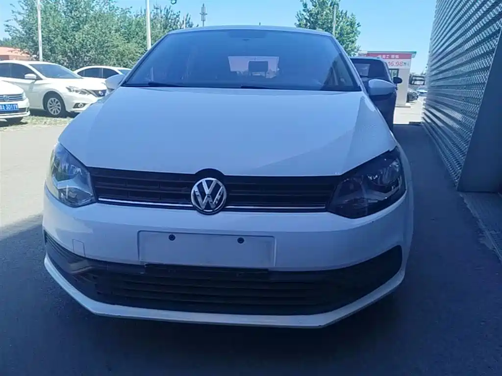 Volkswagen Polo 2018 1.5L Auto Safe Drive фото 5