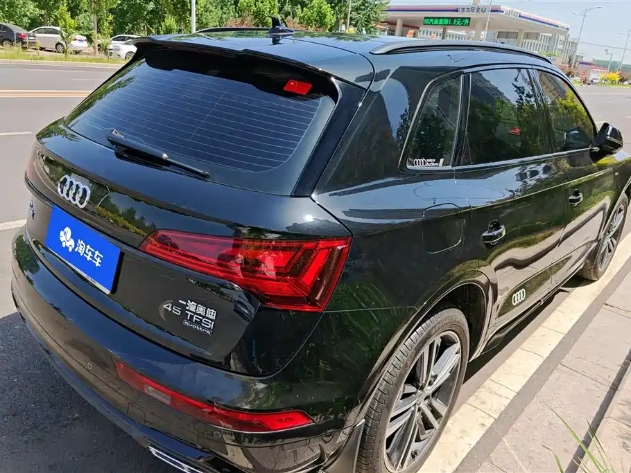 Audi Q5L 2025 45 TFSI Luxury Dynamic фото 3