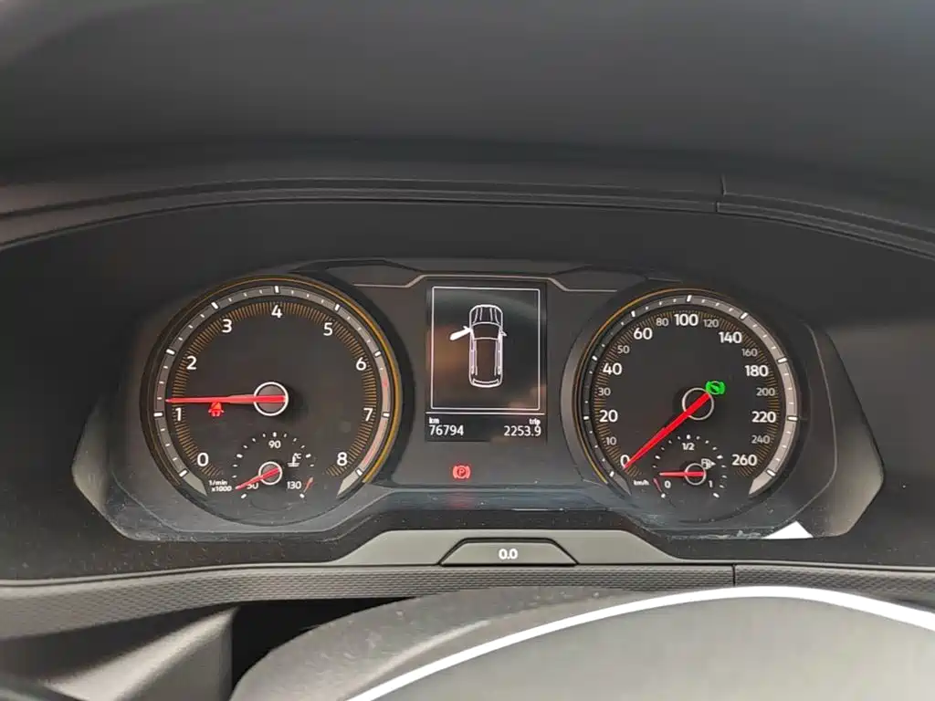 Volkswagen Tharu, миниатюра 12