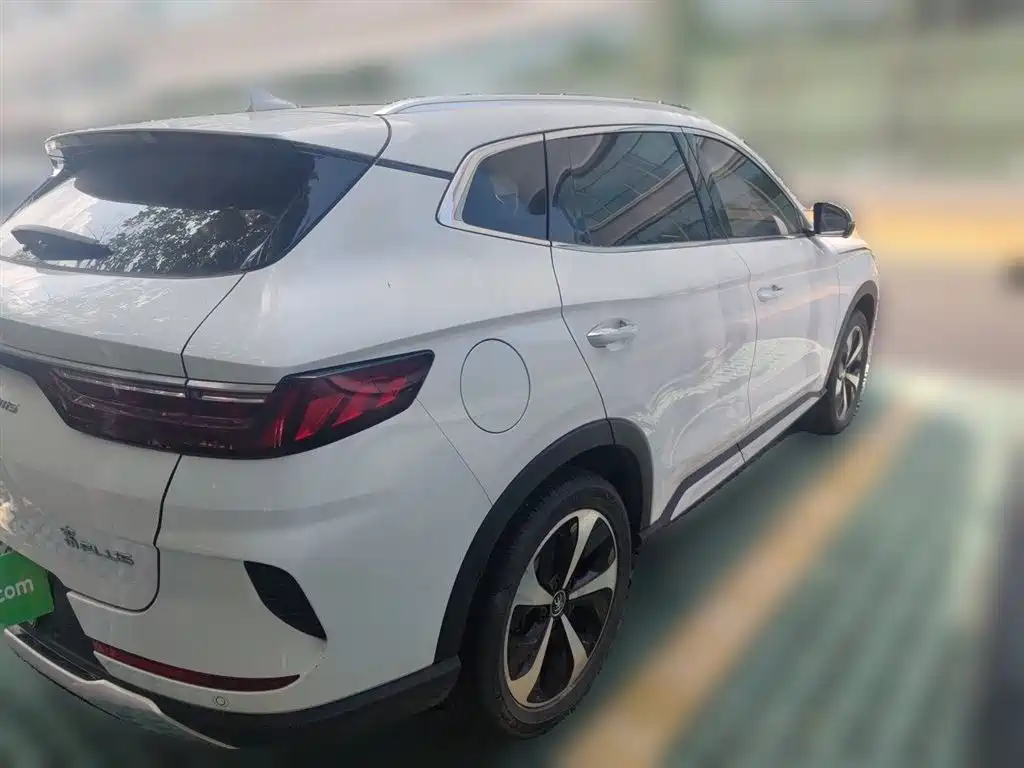 BYD Song PLUS PHEV 2021 DM-i 110KM Flagship фото 5