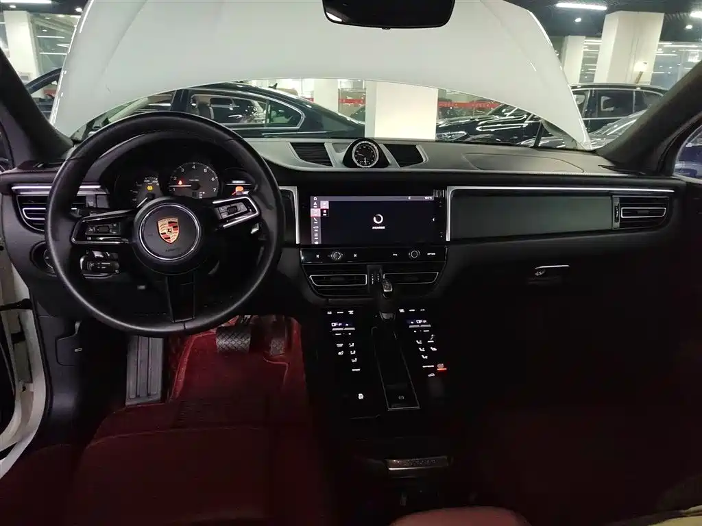 Porsche Macan 2022 Macan 2.0T фото 10