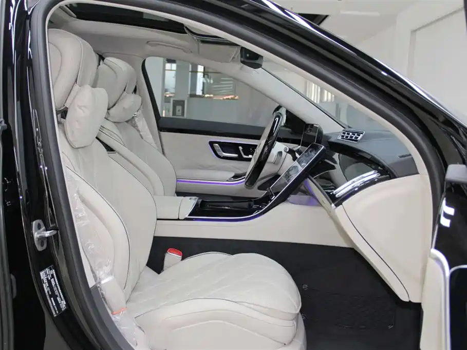 Mercedes-Benz Maybach S-Class 2025 Model S 480 4MATIC фото 12