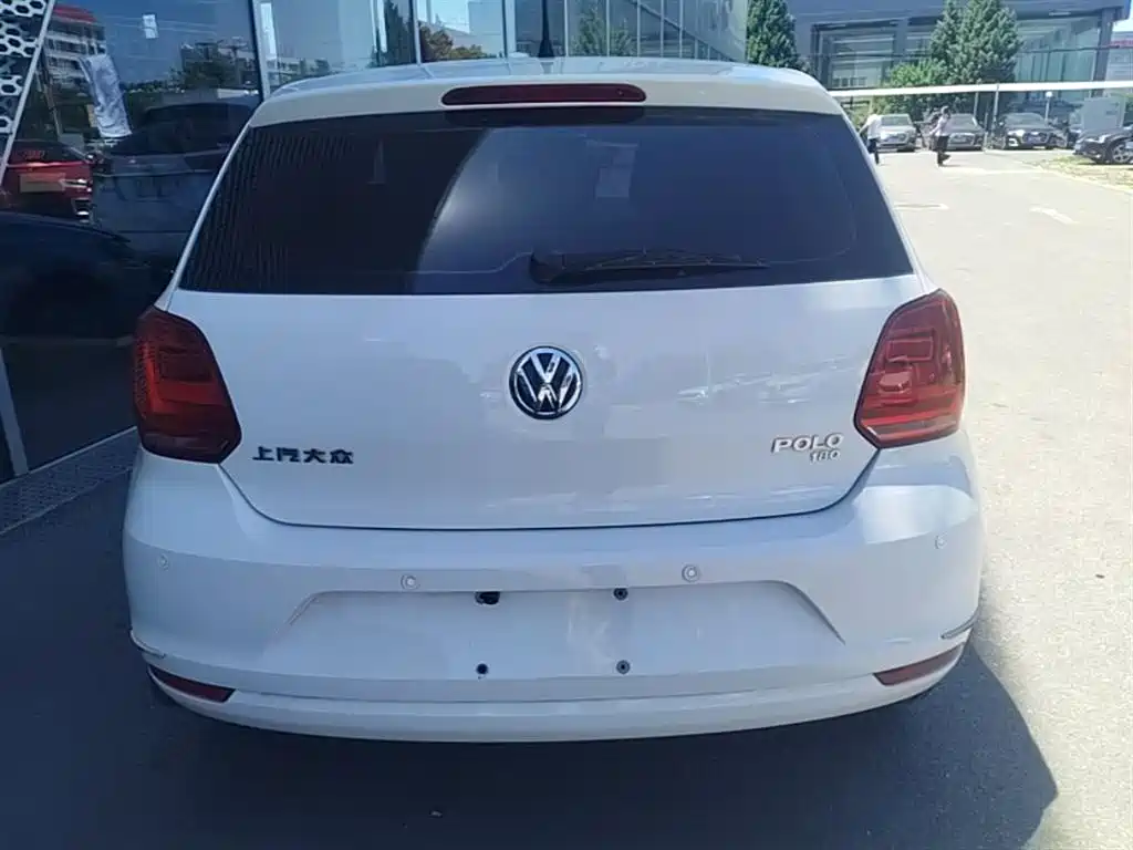 Volkswagen Polo 2018 1.5L Auto Safe Drive фото 10