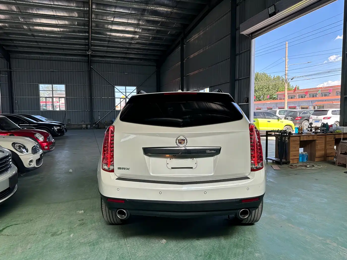 Cadillac SRX 2015 3.0L Elite фото 8