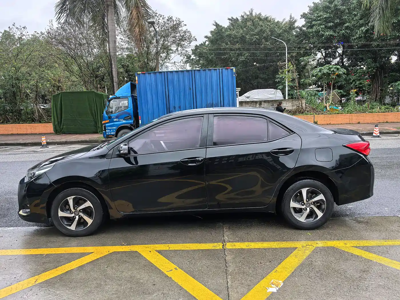 Toyota Levin 2017 Facelift 185T CVT Elite (China V) фото 4