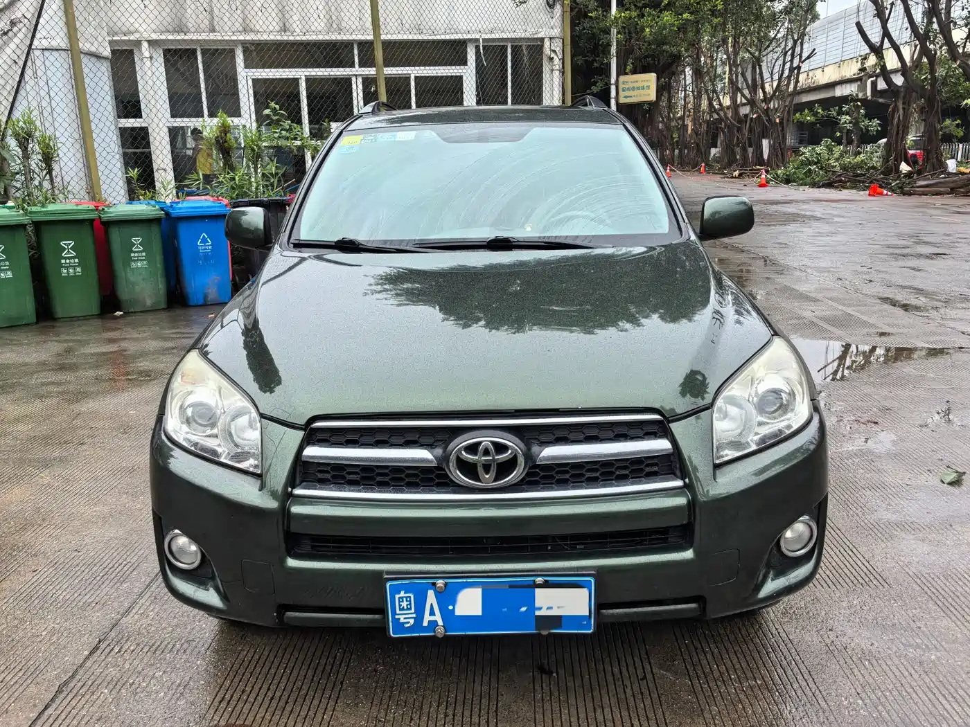Toyota RAV4 Rongfang 2009 2.0L Manual Luxury Edition фото 2