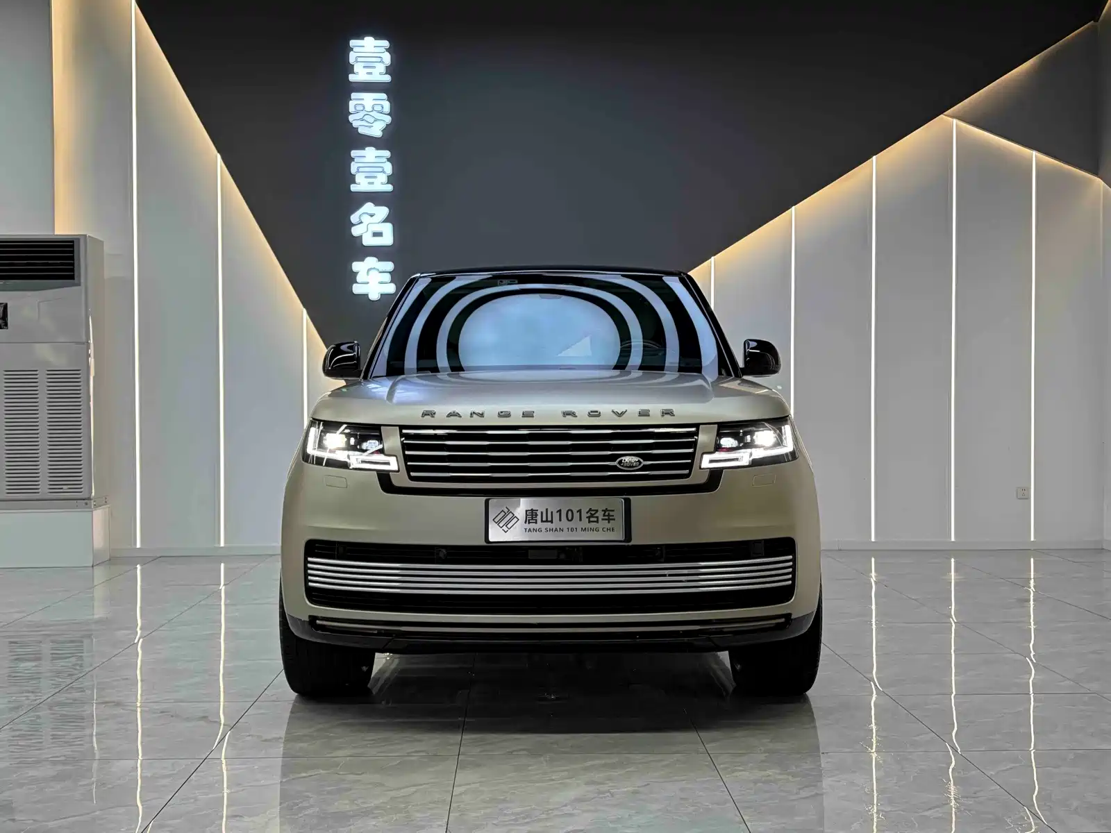 Фото 2 - Land Rover Range Rover