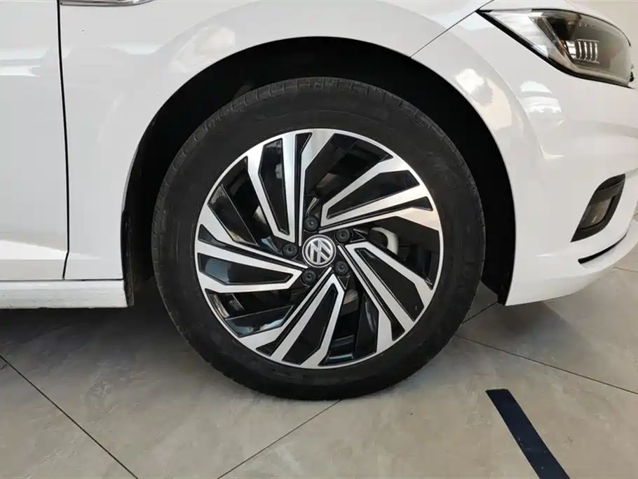 Volkswagen Sagitar 2022 280TSI DSG Surpassing Edition фото 6