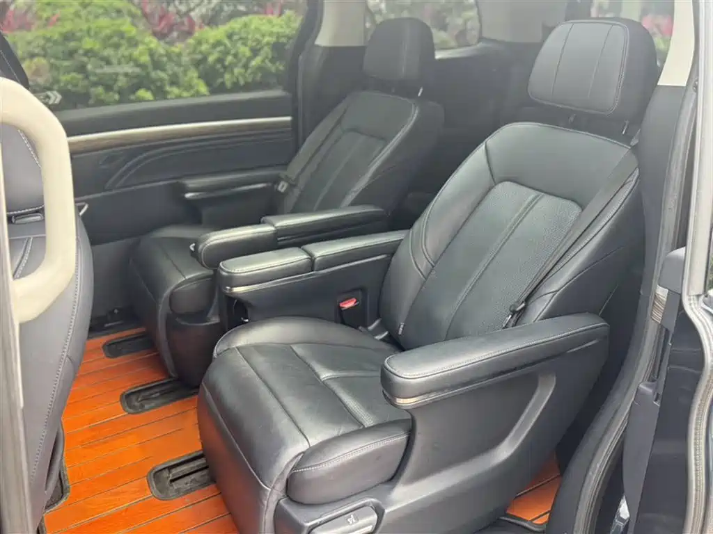 GAC Trumpchi Trumpchi M8 2021 Master Series 390T Ultimate Edition фото 12