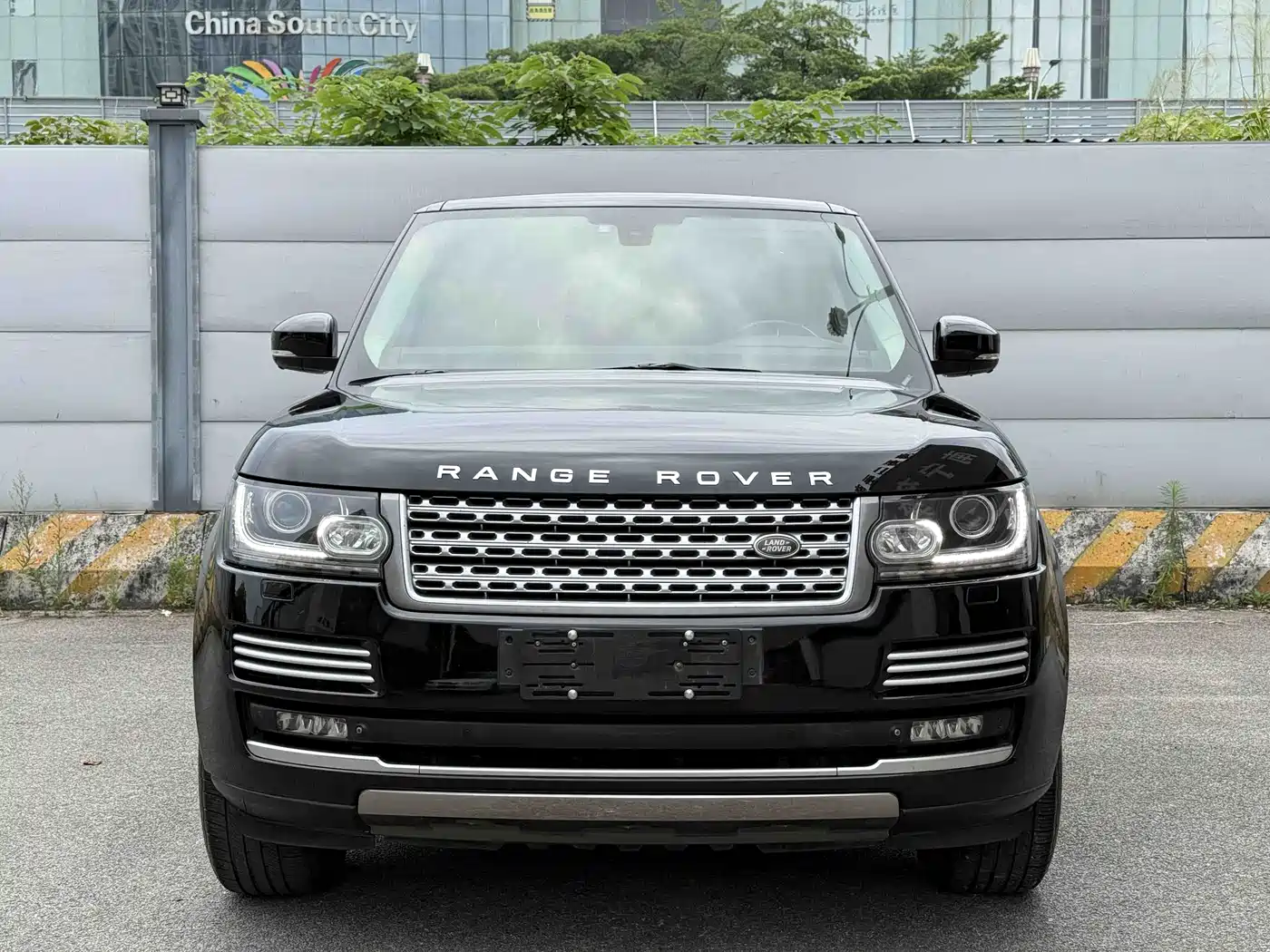 Land Rover Range Rover 2015 3.0 TDV6 Vogue фото 2