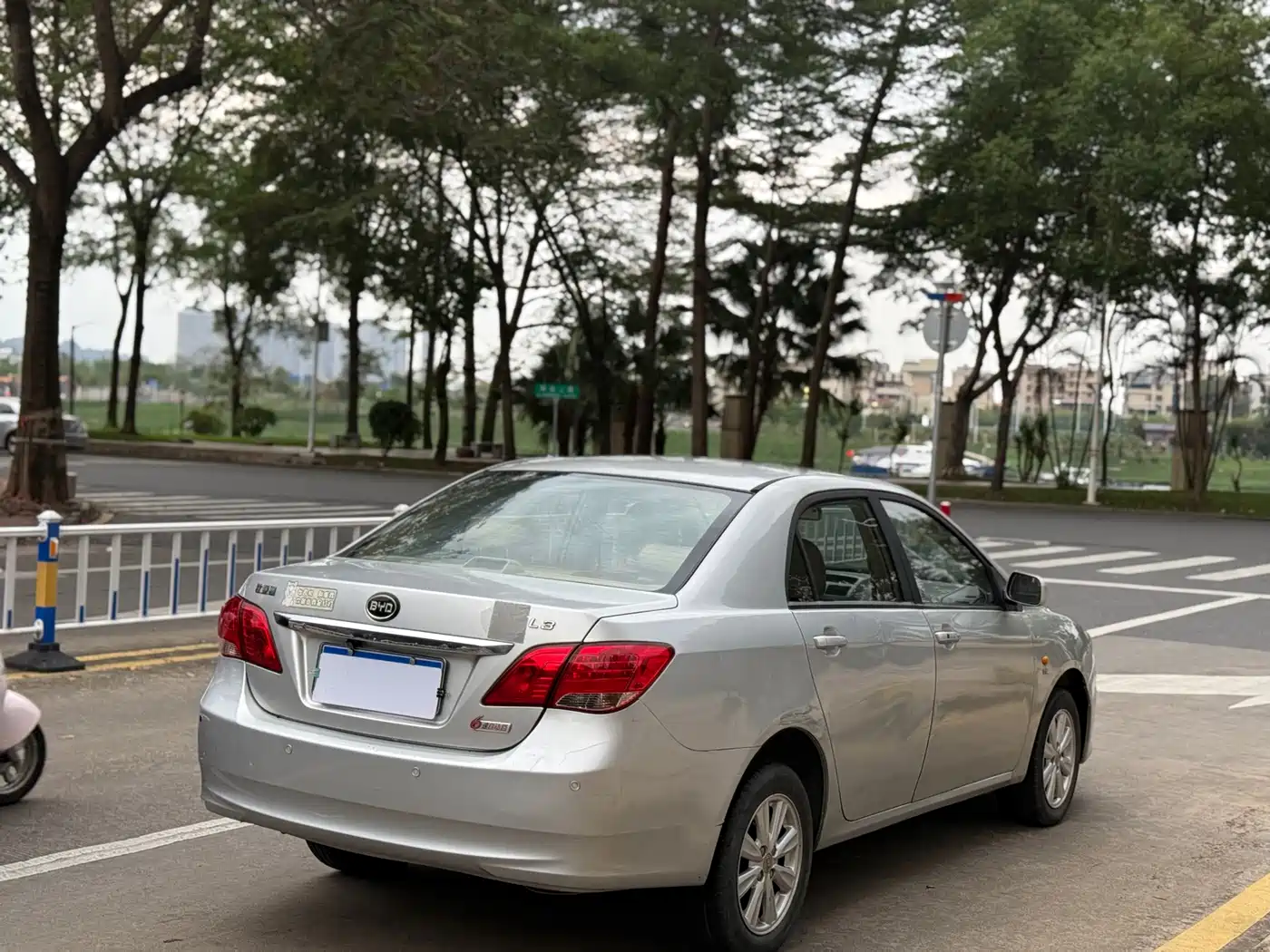 BYD L3 2013 1.5L Automatic Comfort фото 9