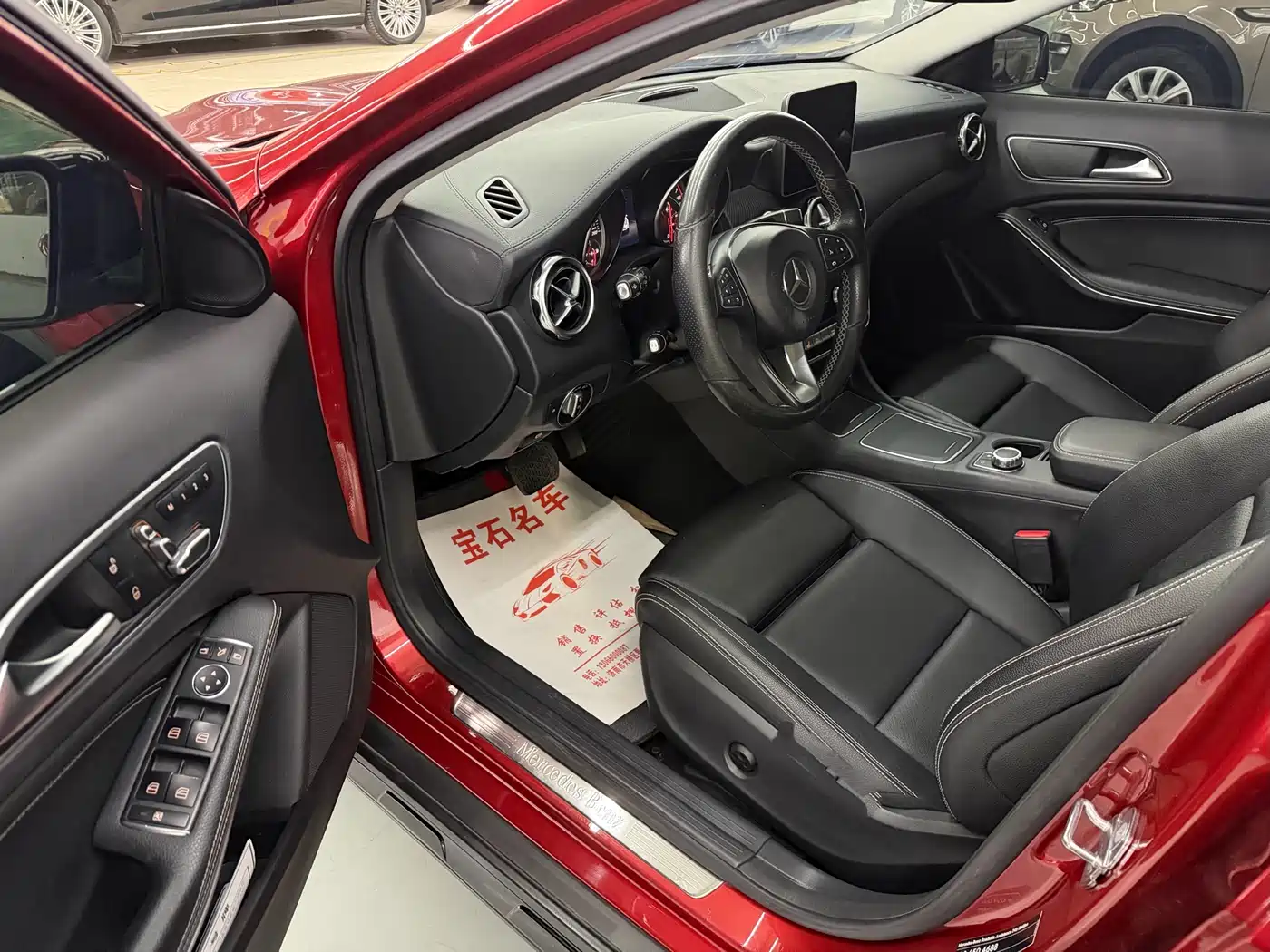 Mercedes-Benz GLA 2018 GLA 220 4MATIC Sport фото 4