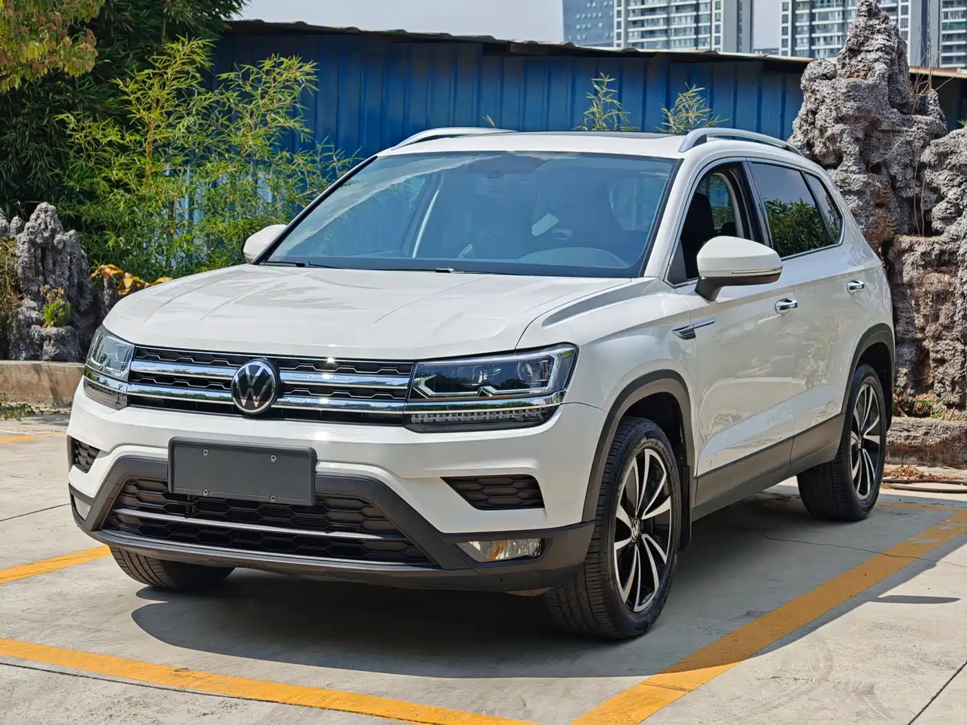 Volkswagen Tharu 2021 280TSI 2WD Luxury Plus