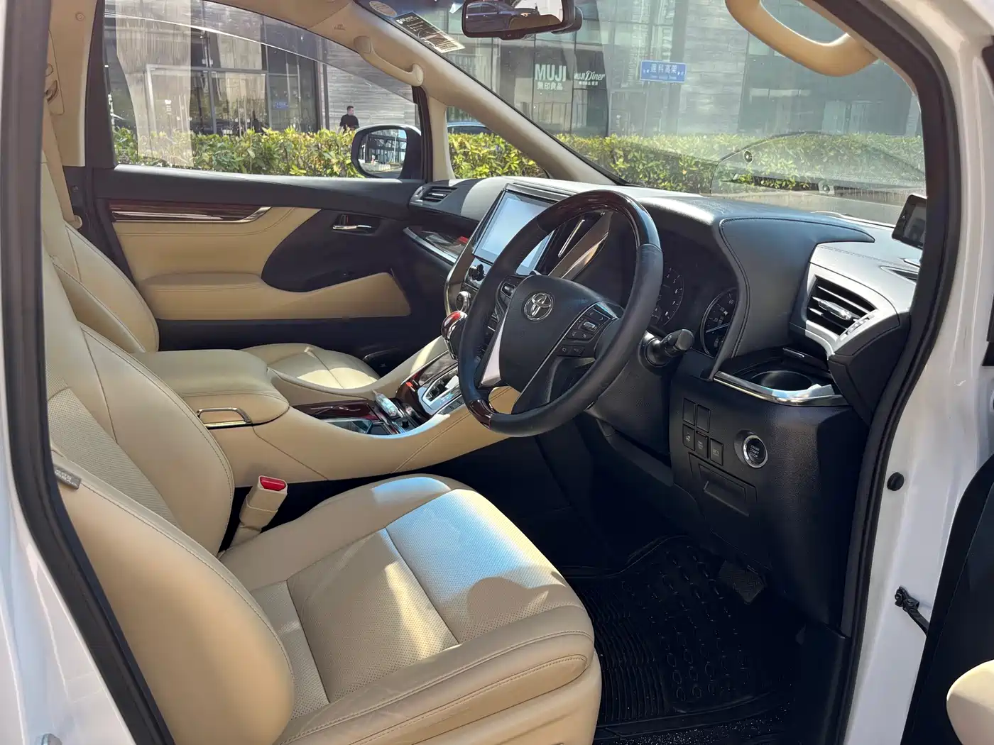 Toyota Alphard 2015 3.5L Luxury Edition фото 7