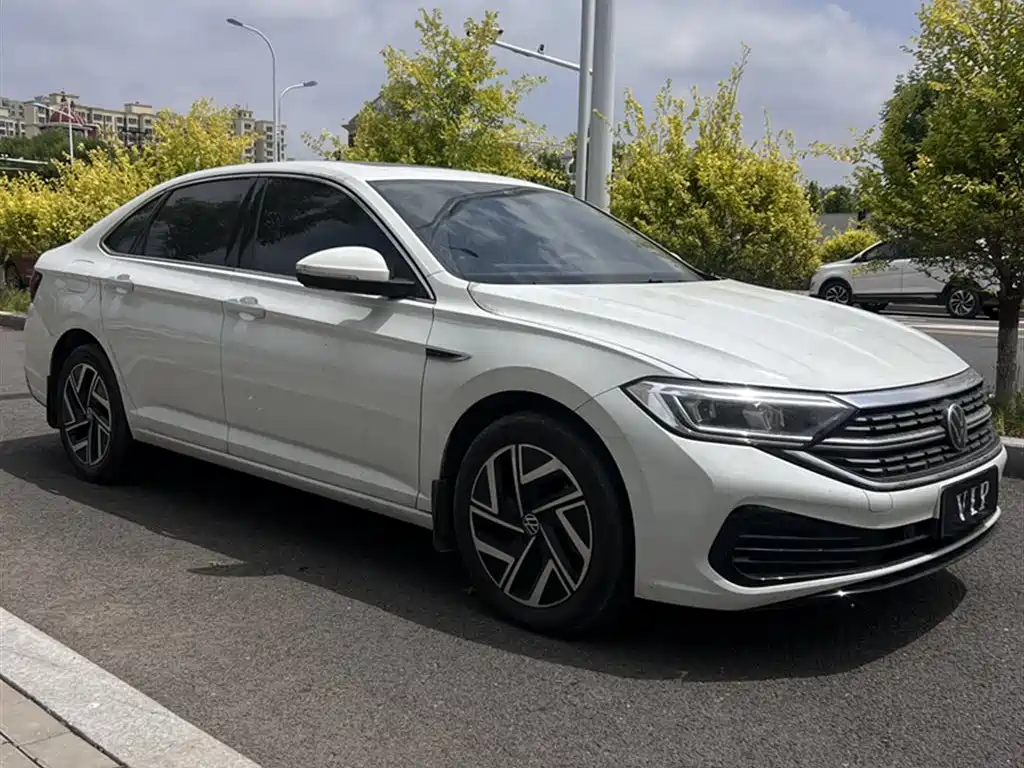 Volkswagen Sagitar 2023 300TSI DSG Surpassing Edition фото 25