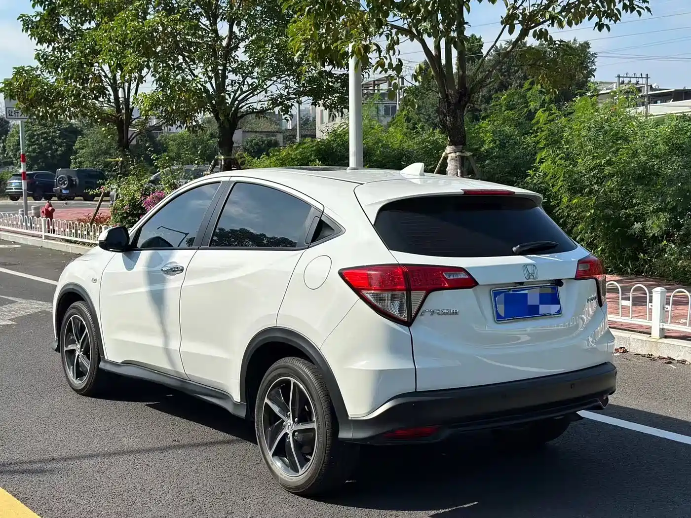 Photo 5 - Honda Vezel