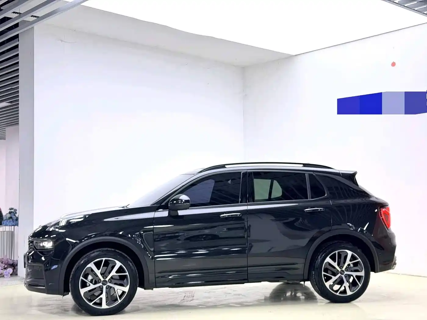 Lynk & Co 01 2021 2.0TD AWD Halo Sport фото 2