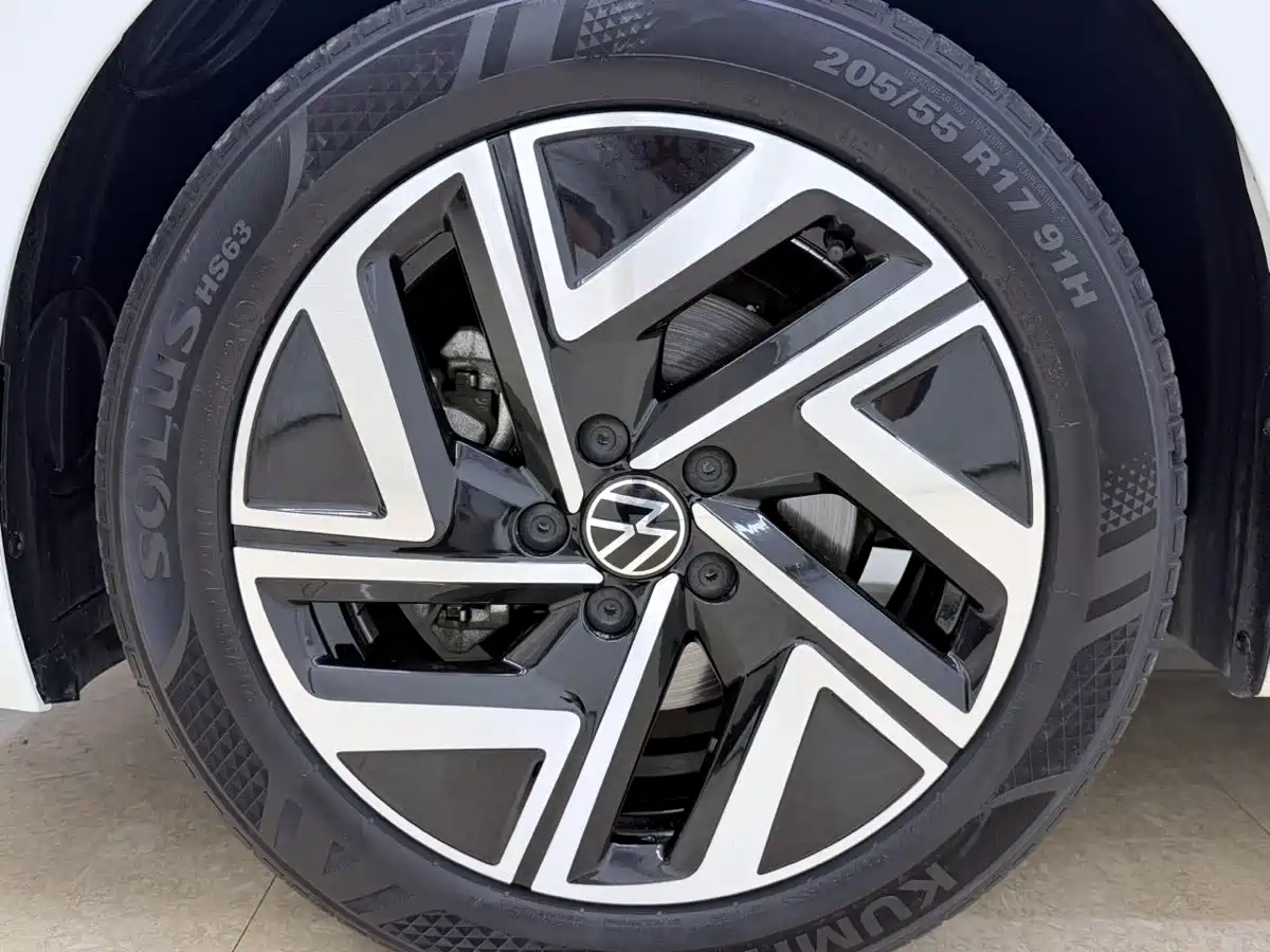 Volkswagen Sagitar 2023 280TSI DSG Surpass Plus Edition фото 23