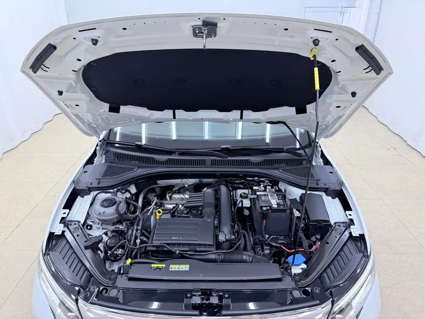 Volkswagen Sagitar 2023 280TSI DSG Surpass Plus Edition фото 19