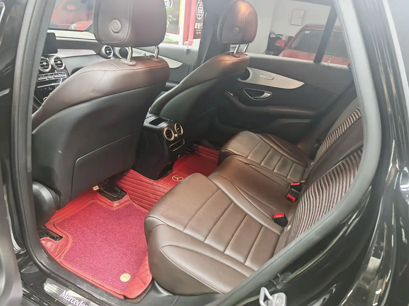 Mercedes-Benz GLC 2022 Facelift III GLC 260 L 4MATIC Dynamic фото 8