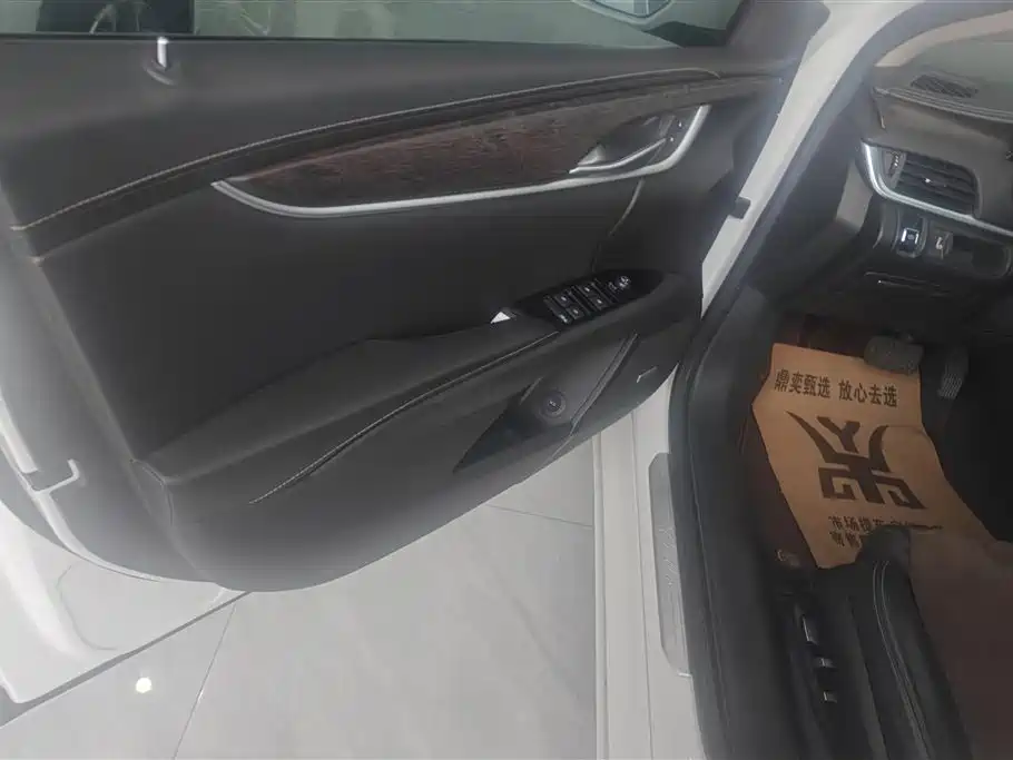 Cadillac XTS 2018 28T Elite фото 7