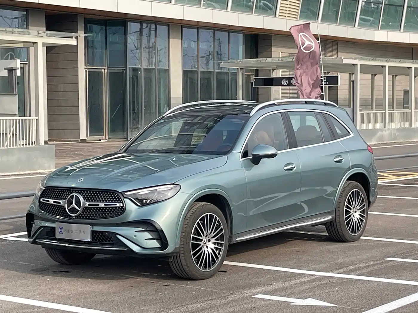 Mercedes-Benz GLC 2024 GLC 300 L 4MATIC Luxury 5-seater