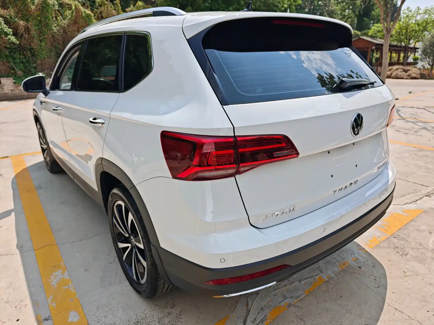 Volkswagen Tharu 2021 280TSI 2WD Luxury Plus фото 7