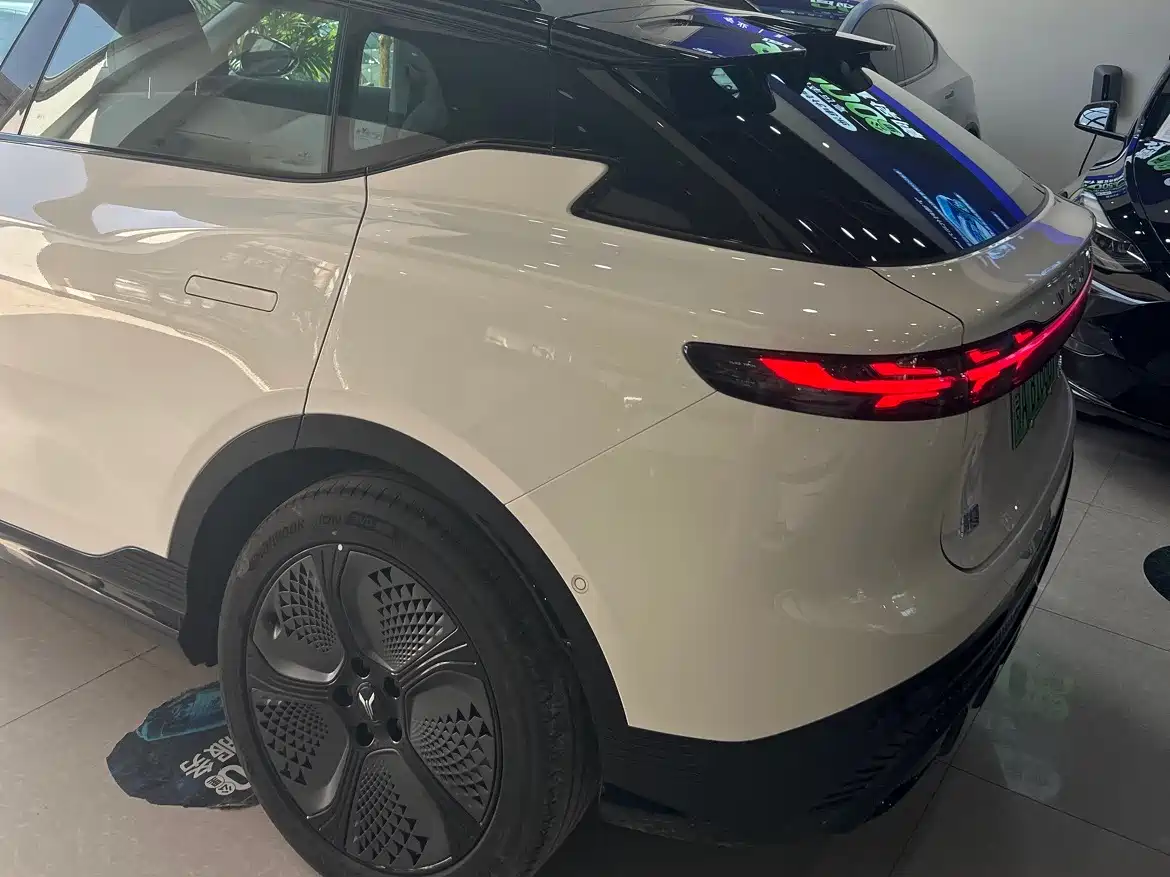 Voyah Auto Voyah Zhiyin 2024 Long Range Smart Edition фото 13