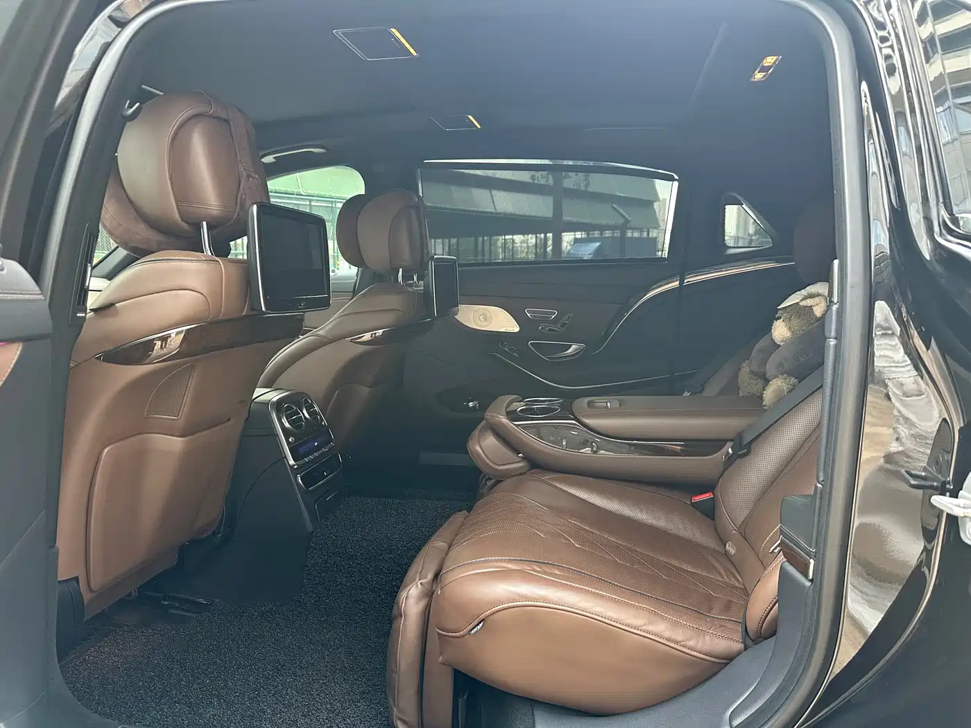 Mercedes-Benz Maybach S-Class 2016 S 400 4MATIC фото 18