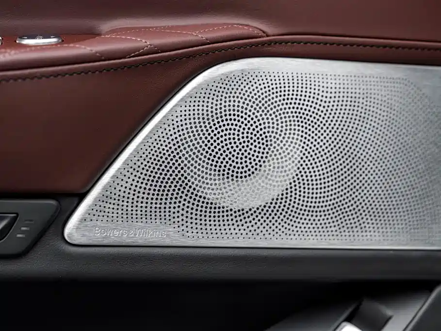 BMW 7 Series 2019 750Li xDrive V8 M Sport Package фото 18