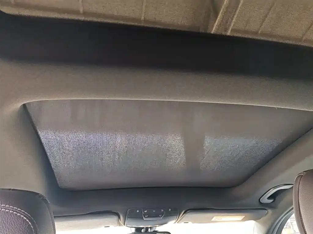 Mercedes-Benz GLC 2018 Facelift GLC 260 4MATIC Dynamic фото 18