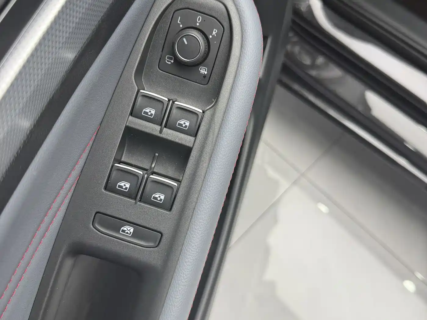 Volkswagen Lamando 2022 Lamando L 280TSI DSG Cool Edition фото 9