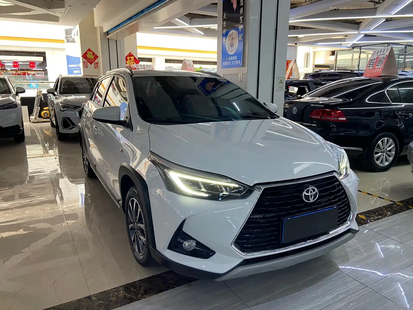 Toyota YARiS L Zhi Xuan 2022 Zhi Xuan X 1.5L CVT Luxury PLUS Edition фото 3