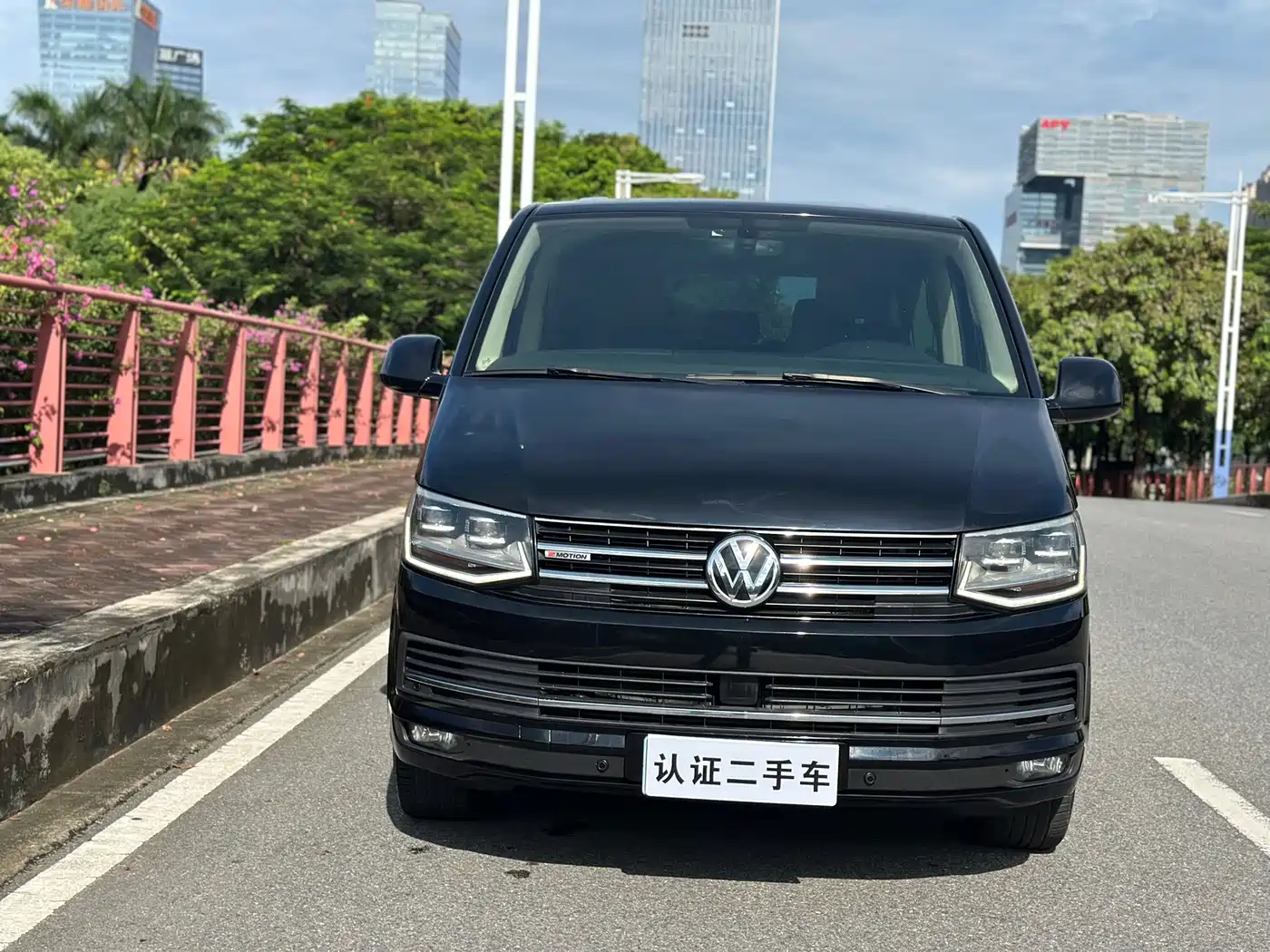 Volkswagen Multivan 2016 2016 2.0TSI 4WD Prestige 7-Seater