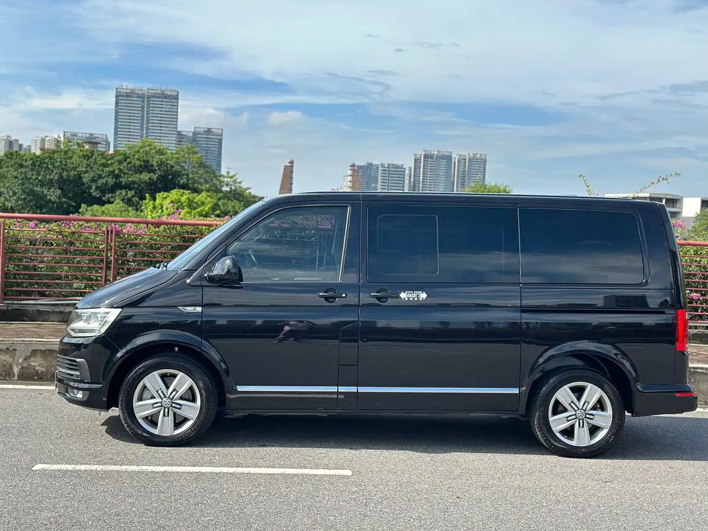 Volkswagen Multivan 2016 2016 2.0TSI 4WD Prestige 7-Seater