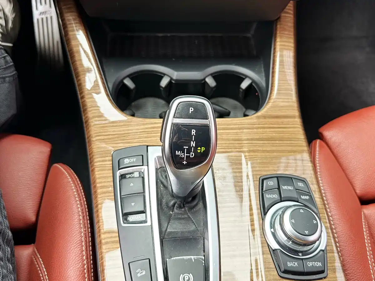 BMW X3 (Import) 2011 xDrive35i Luxury фото 15