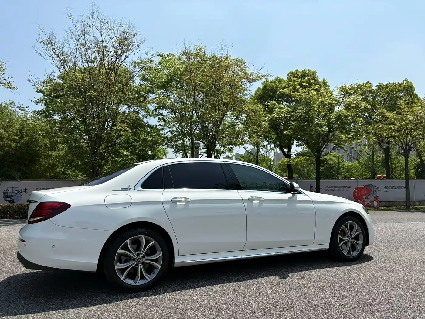Mercedes-Benz E-Class 2020 Facelift E 300 L Sport Fashion фото 4
