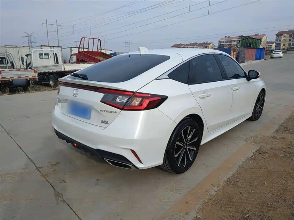 Honda Integra 2024 2023 HATCHBACK 240TURBO CVT Trend Leader Edition
