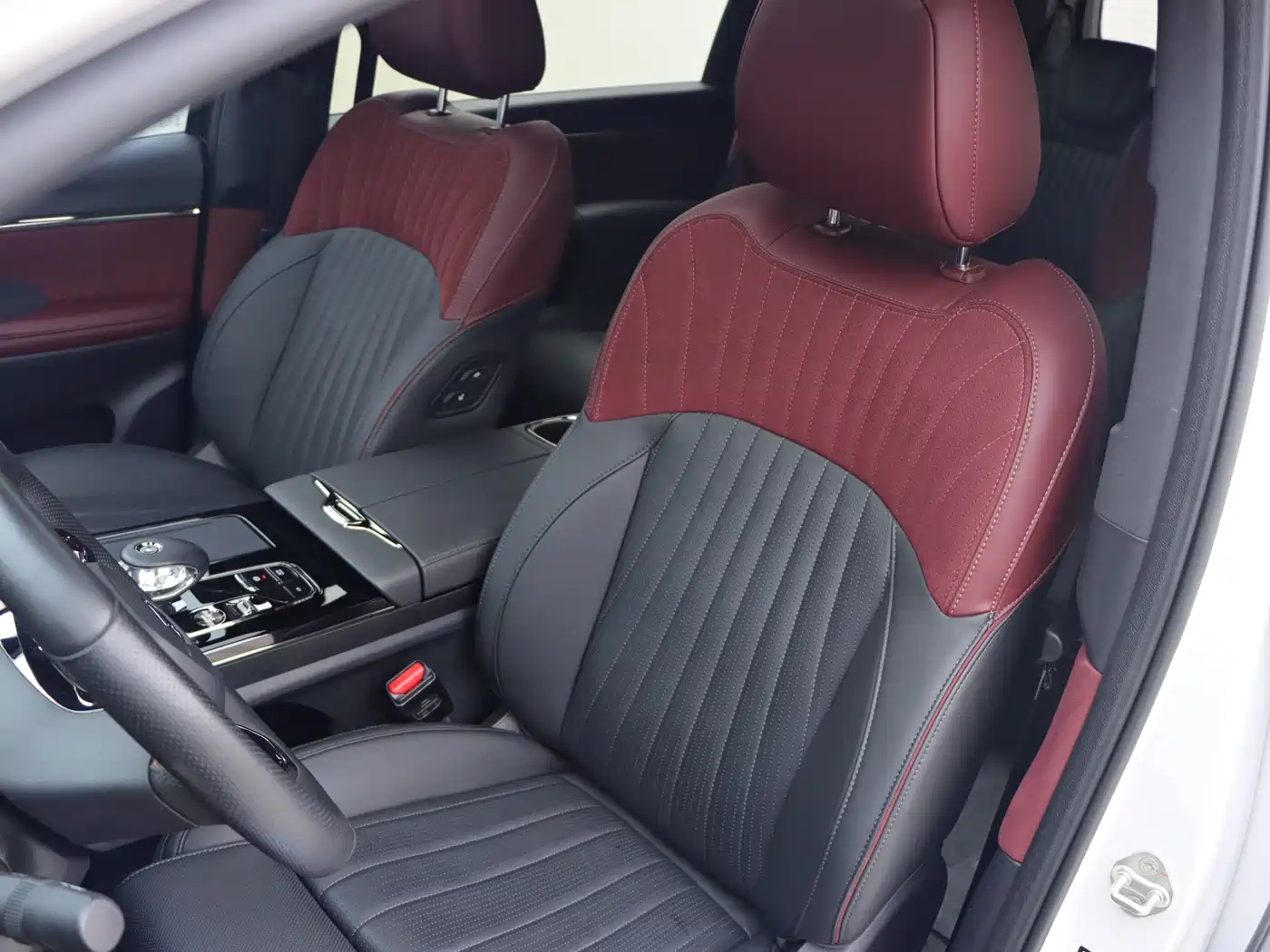 GAC Trumpchi Trumpchi M8 2024 Patriarch Series 400T Ultimate Edition фото 6