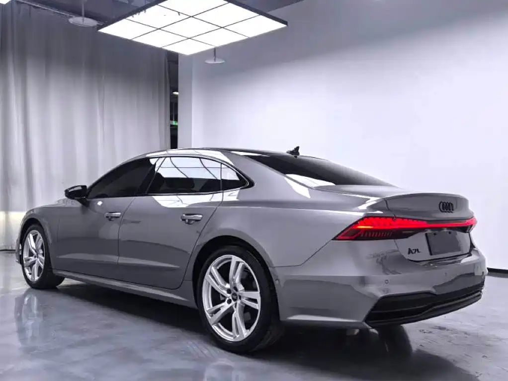 Audi A7L 2022 45 TFSI quattro S-line Paladin фото 7