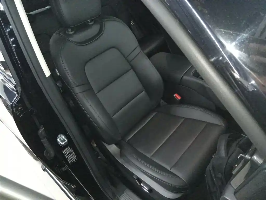 Haval Meng Long NEV 2023 Hi4 102 Explorer Edition фото 25