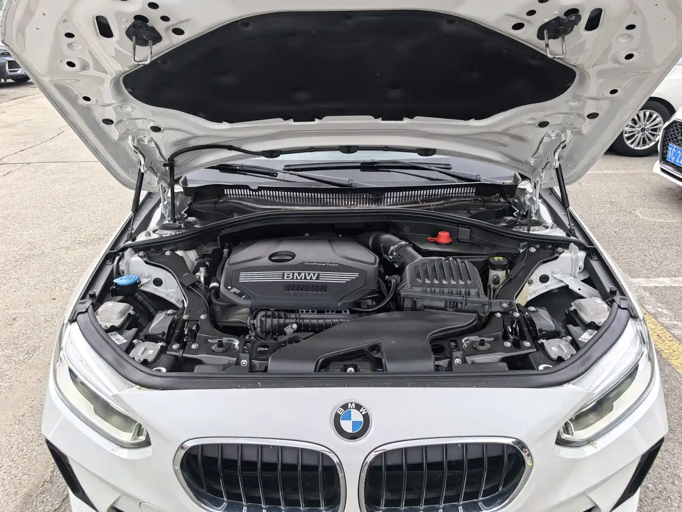 BMW 1 Series 2023 120i M Sport фото 20