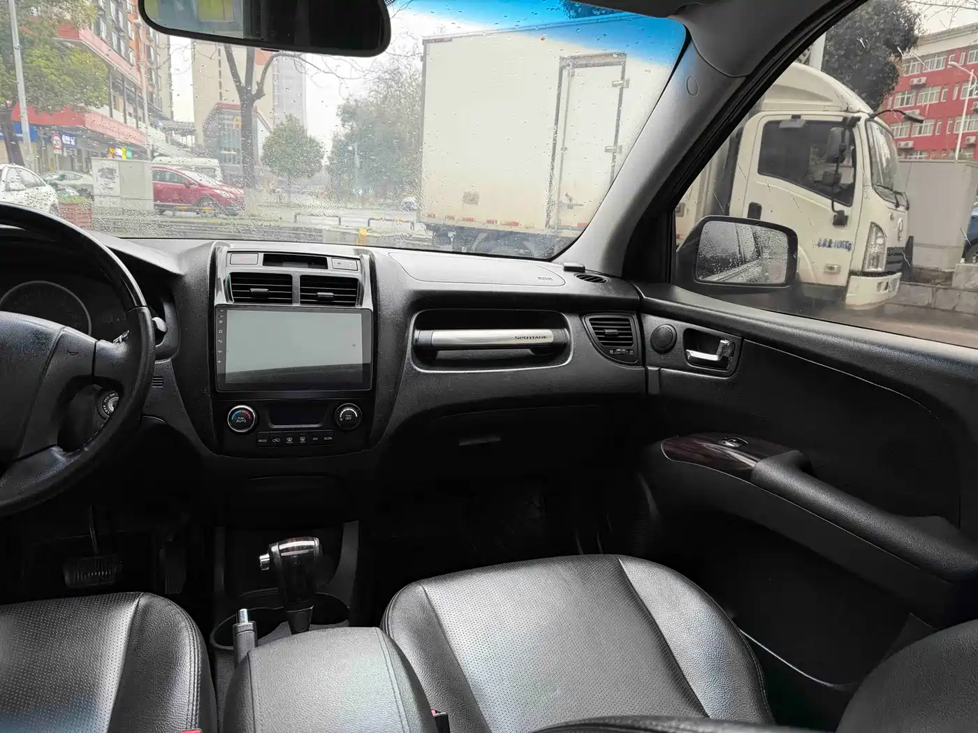 Kia Sportage 2013 2.0L Automatic 2WD GLS фото 11