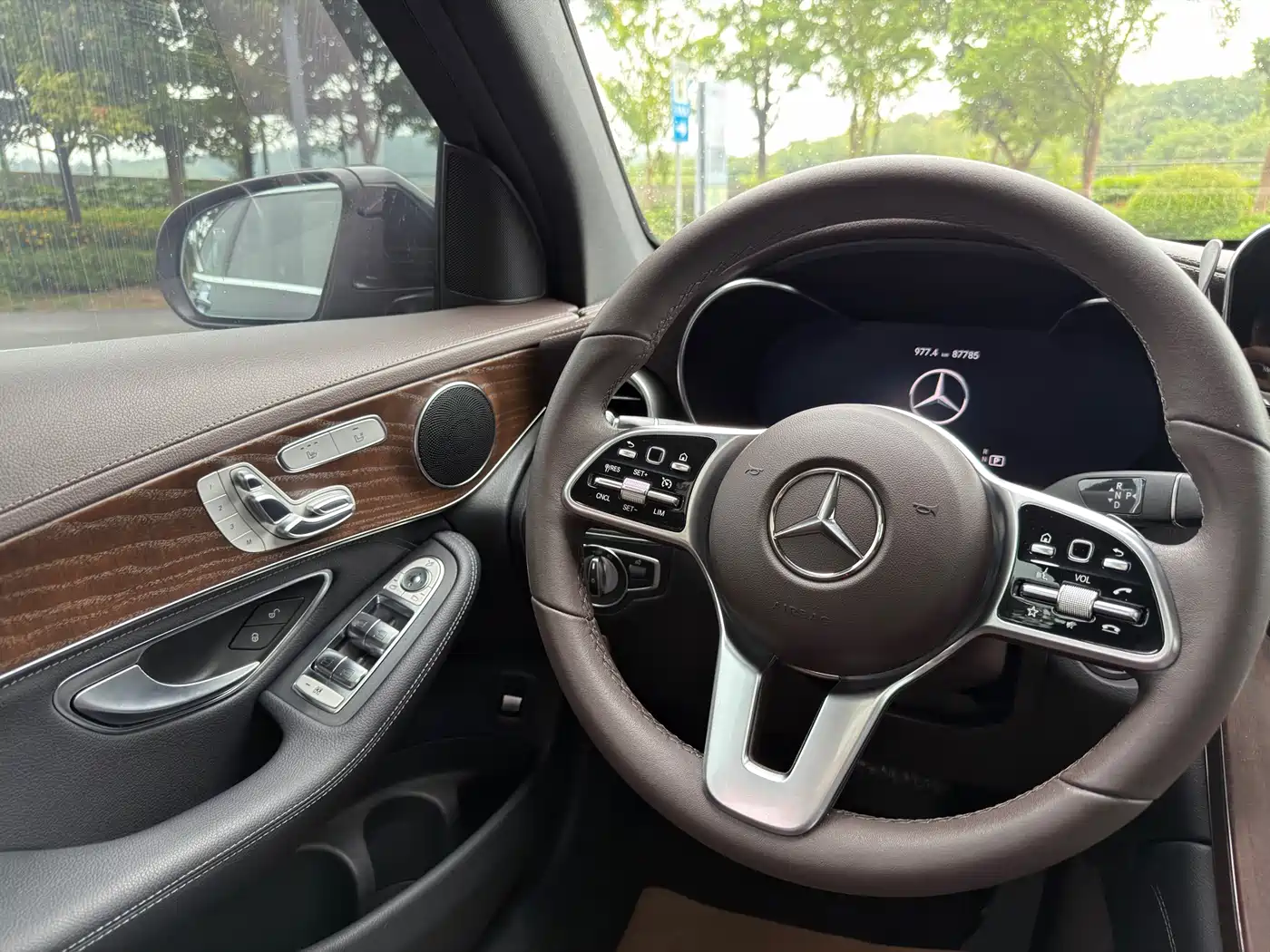 Mercedes-Benz GLC 2020 Facelift GLC 300 L 4MATIC Dynamic фото 21