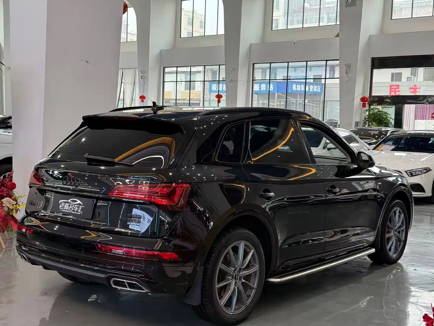 Audi Q5L 2022 Facelift 45T Premium Dynamic фото 6