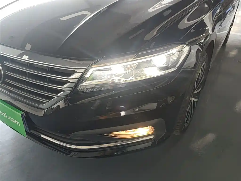Volkswagen Lavida 2021 280TSI DSG Luxury Edition фото 24